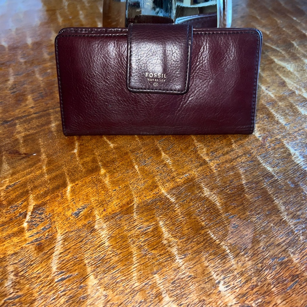 Vintage Fossil Wallet Sydney Tab Clutch Burgundy Leather